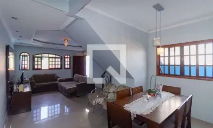 Casa com 3 quartos à venda na Rua Ângelo Agostini, 41, Vila Ema, São Paulo