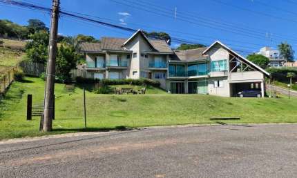 Imperdível: Casa à venda em Bragança Paulista-SP, Condomínio Jardim das Palmeiras - 7 quartos, 6 suítes, 3 salas, 9 banheiros!