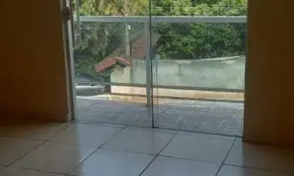 Casa para locação em atibaia  dois dormitórios, sala ,cozinha ,banheiro ,garagem para dois carros