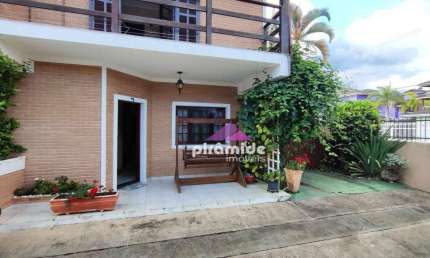 Casa à venda, 113 m² por R$ 670.000,00 - Massaguaçu - Caraguatatuba/SP