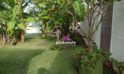Casa com 2 dormitórios para alugar, 130 m² por R$ 5.322,66/mês - Centro - Caraguatatuba/SP