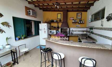 Casa com 3 dormitórios à venda, 150 m² por R$ 750.000,00 - Jardim Primavera - Caraguatatuba/SP