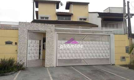 Casa com 3 dormitórios à venda, 215 m² por R$ 900.000,00 - Martim de Sá - Caraguatatuba/SP