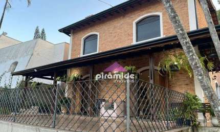 Casa com 4 dormitórios à venda, 256 m² por R$ 1.900.000,00 - Centro - Guararema/SP