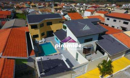 Casa com 5 dormitórios à venda, 380 m² por R$ 850.000,00 - Village das Flores - Caçapava/SP