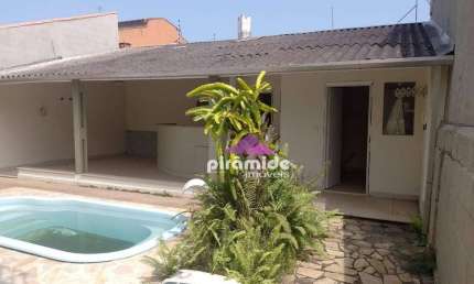 Casa com 3 dormitórios à venda, 180 m² por R$ 870.000,00 - Martim de Sá - Caraguatatuba/SP