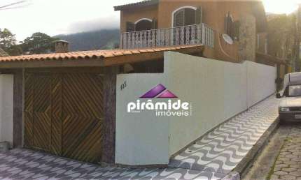 Casa com 3 dormitórios à venda, 160 m² por R$ 630.000,00 - São Francisco - São Sebastião/SP
