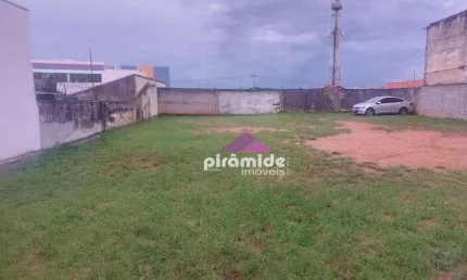 Terreno à venda, 532 m² por R$ 900.000,00 - Centro - São José dos Campos/SP