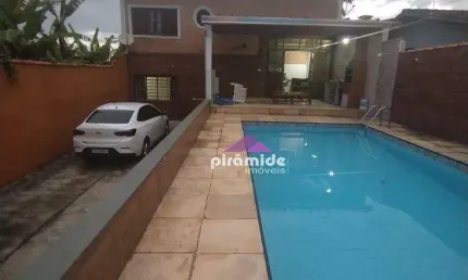 Casa com 3 dormitórios à venda, 199 m² por R$ 650.000,00 - Praia das Palmeiras - Caraguatatuba/SP