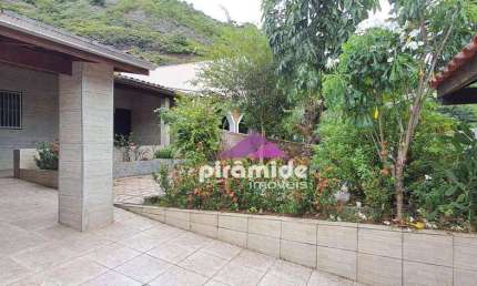 Casa com 3 dormitórios à venda, 200 m² por R$ 550.000,00 - Sumaré - Caraguatatuba/SP