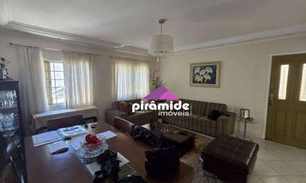 Casa com 3 dormitórios à venda, 154 m² por R$ 1.165.000,00 - Jardim das Indústrias - São José dos Campos/SP