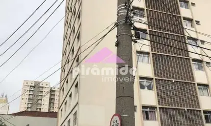 Apartamento com 2 dormitórios à venda, 74 m² por R$ 500.000,00 - Luz - São Paulo/SP