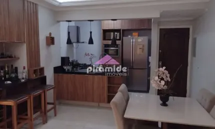 Apartamento com 3 dormitórios à venda, 90 m² por R$ 650.000,00 - Centro - São José dos Campos/SP