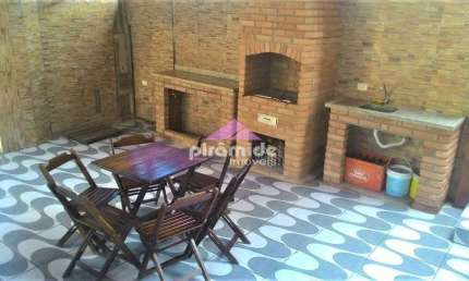Casa com 3 dormitórios à venda, 160 m² por R$ 630.000,00 - São Francisco - São Sebastião/SP