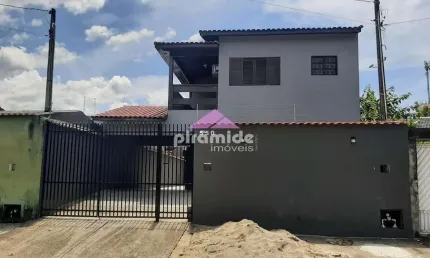 Sobrado com 4 dormitórios à venda, 238 m² por r$ 710.000,00 - martim de sá - caraguatatuba/sp