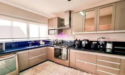 Casa com 3 dormitórios à venda, 150 m² por R$ 690.000,00 - Jardim Califórnia - Jacareí/SP