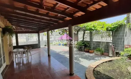Casa à venda, 261 m² por R$ 680.000,00 - Cidade Jardim - Caraguatatuba/SP