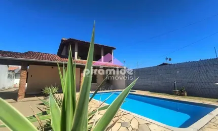 Sobrado com 3 dormitórios à venda, 160 m² por R$ 695.000,00 - Pontal de Santa Marina - Caraguatatub