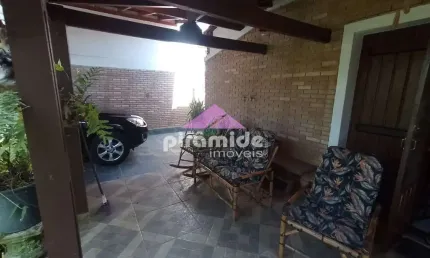 Casa com 2 dormitórios à venda, 157 m² por r$ 650.000,00 - praia das palmeiras - caraguatatuba/sp