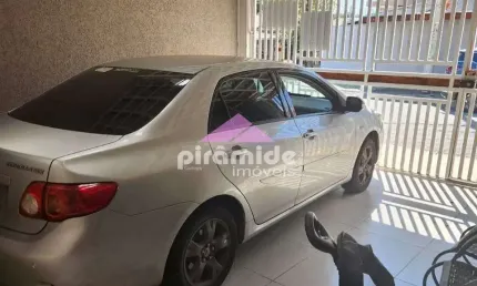 Casa à venda, 85 m² por R$ 420.000,00 - Jardim das Cerejeiras - São José dos Campos/SP