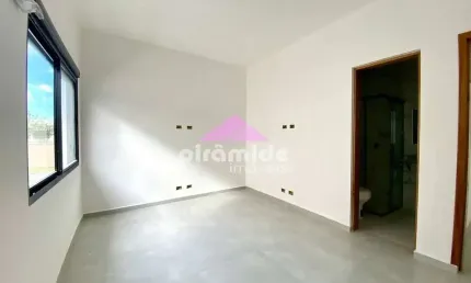 Casa Moderna com 2 Suítes à Venda no Pontal de Santa Marina – Caraguatatuba/SP
