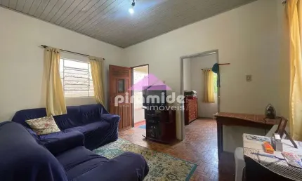 Casa com 2 dormitórios à venda, 100 m² por R$ 420.000,00 - Santana - São José dos Campos/SP