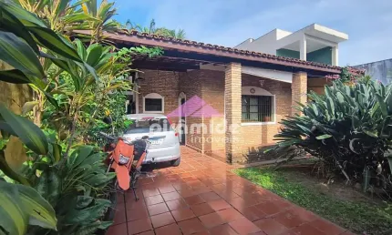 Casa com 2 dormitórios à venda, 92 m² por R$ 480.000,00 - Praia das Palmeiras - Caraguatatuba/SP
