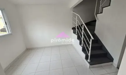 Casa com 3 dormitórios à venda, 80 m² por R$ 455.000,00 - Monte Castelo - São José dos Campos/SP