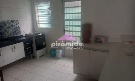Casa com 2 dormitórios à venda, 80 m² por R$ 220.000,00 - Jardim São Judas Tadeu - São José dos Cam