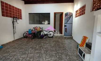 Casa com 3 dormitórios à venda, 185 m² por R$ 400.000,00 - Parque Residencial Flamboyant - São José