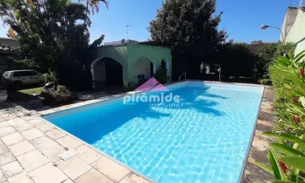 Casa à venda, 180 m² por R$ 980.000,00 - Jardim Jaqueira - Caraguatatuba/SP