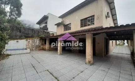 Casa com 4 dormitórios à venda, 300 m² por R$ 950.000,00 - Massaguaçu - Caraguatatuba/SP