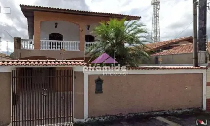 Casa com 4 dormitórios à venda, 230 m² por R$ 850.000,00 - Santana - São José dos Campos/SP