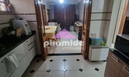 Casa com 3 dormitórios à venda, 150 m² por R$ 850.000,00 - Jardim Alvorada - São José dos Campos/SP