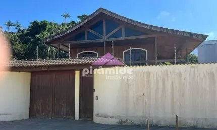 Casa com 4 dormitórios à venda, 439 m² por R$ 1.200.000,00 - Massaguaçu - Caraguatatuba/SP