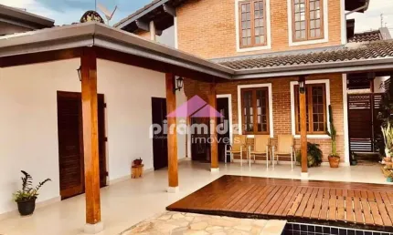 Casa com 4 dormitórios à venda, 298 m² por R$ 1.350.000,00 - Centro - Ubatuba/SP