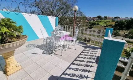 Casa com 4 dormitórios, sendo 2 suítes à venda, 603m² por R$ 2.000.000,00 - Monte Castelo - São Jos