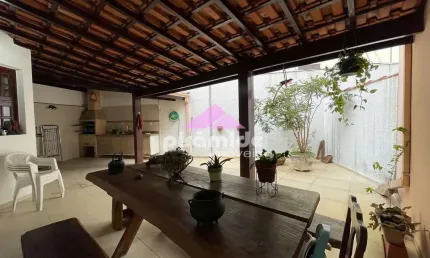 Casa com 4 dormitórios à venda, 356 m² por R$ 2.000.000,00 - Jardim Aquarius - São José dos Campos/