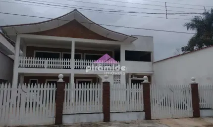 Casa com 7 dormitórios à venda, 285 m² por R$ 1.600.000,00 - Lagoinha - Ubatuba/SP
