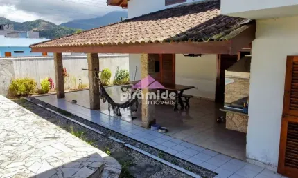 Casa com 3 dormitórios à venda, 245 m² por R$ 1.600.000,00 - Capricórnio II - Caraguatatuba/SP