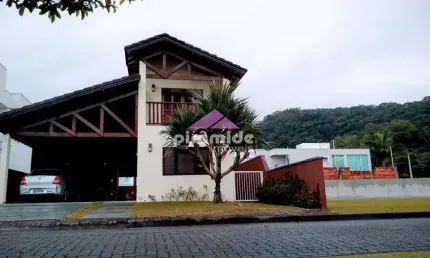 Casa com 4 dormitórios à venda, 290 m² por R$ 2.000.000,00 - Costa Nova - Caraguatatuba/SP