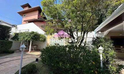 Casa com 3 dormitórios à venda, 365 m² por R$ 2.600.000 - Urbanova - São José dos Campos/SP