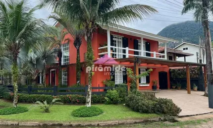 Casa com 4 dormitórios à venda, 355 m² por R$ 2.700.000,00 - Massaguaçu - Caraguatatuba/SP