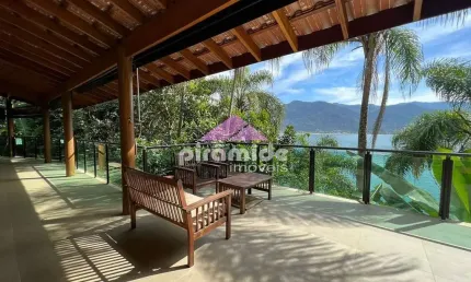 Casa com 4 dormitórios à venda, 300 m² por R$ 2.300.000,00 - Lagoinha - Ubatuba/SP