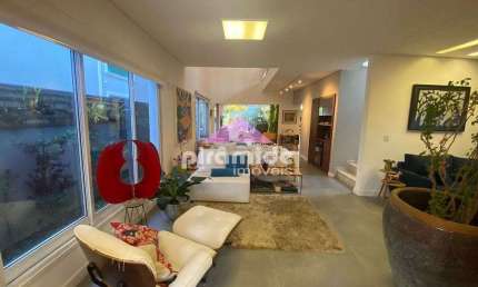 Casa à venda, 270 m² por R$ 2.500.000,00 - Urbanova - São José dos Campos/SP