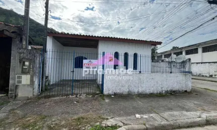 Casa com 3 quartos para alugar no Centro, Caraguatatuba 