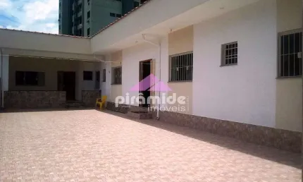 Casa com 2 dormitórios para alugar, 74 m² por R$ 2.500,00/mês - Centro - Caraguatatuba/SP