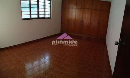 Casa com 6 dormitórios para alugar, 166 m² por R$ 4.675,00/mês - Jardim Satélite - São José dos Cam