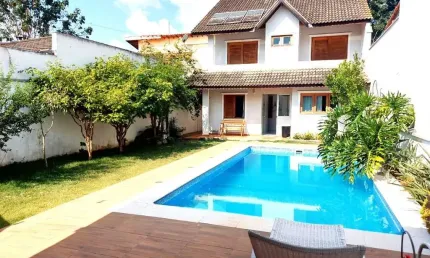 Casa para Venda em Atibaia, Vila Esperia Ou Giglio, 4 dormitórios, 3 suítes, 5 banheiros, 4 vagas