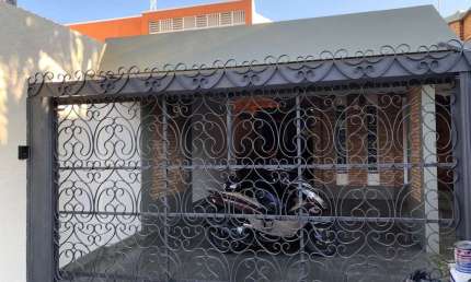 Casa 3 dormitórios para Venda em Atibaia, Centro, 3 dormitórios, 1 suíte, 3 banheiros, 3 vagas